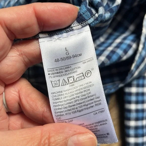 GAP White and Blue Plaid Long Sleeve Button Down Shirt Size L - Picture 8 of 12